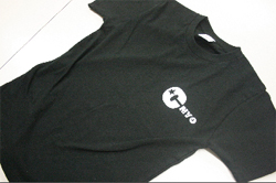 Tシャツ
